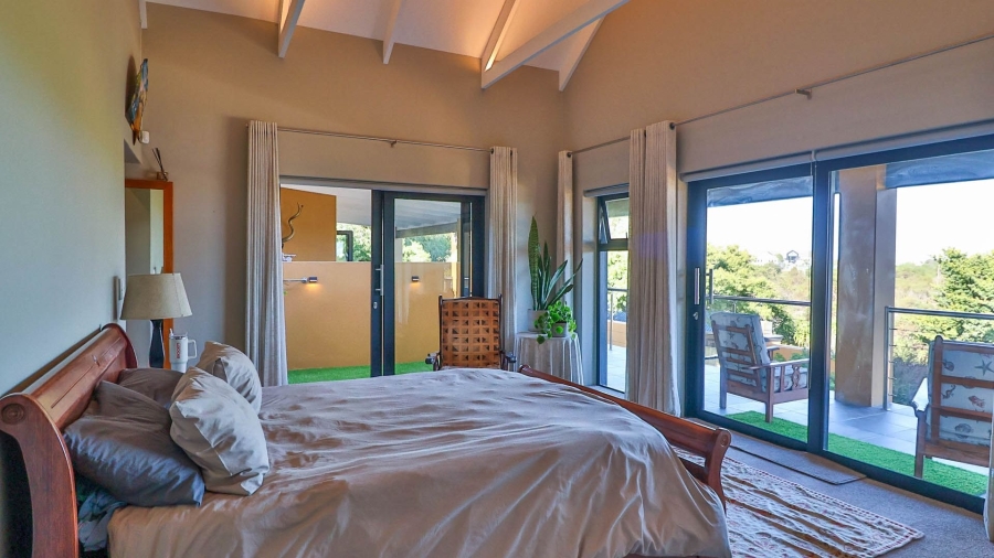 9 Bedroom Property for Sale in Onrus Western Cape